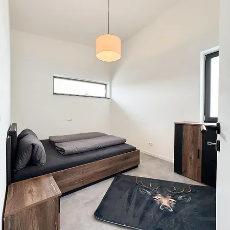 Apartman Ehrets Mit 3 Schlafzimmer *