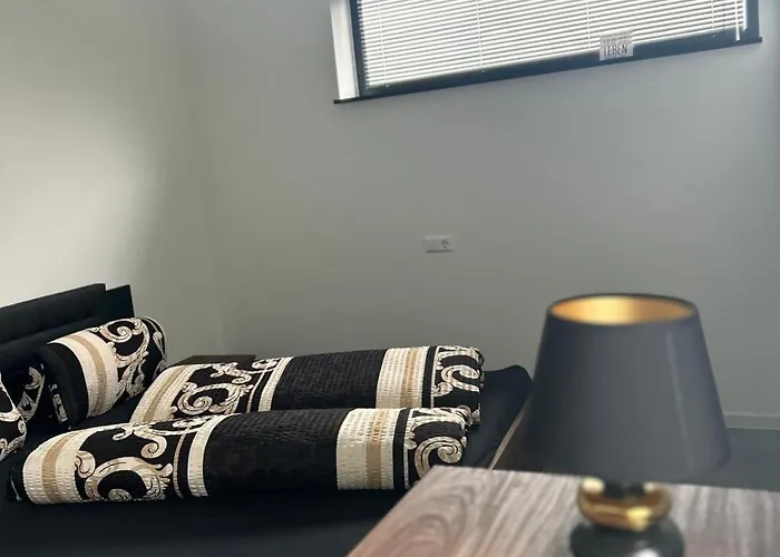 Ehrets Mit 3 Schlafzimmer Appartement *