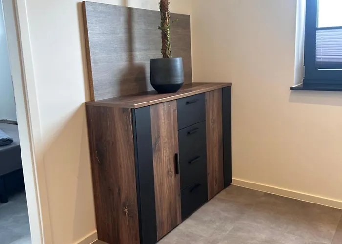 Ehrets Mit 3 Schlafzimmer Appartement *